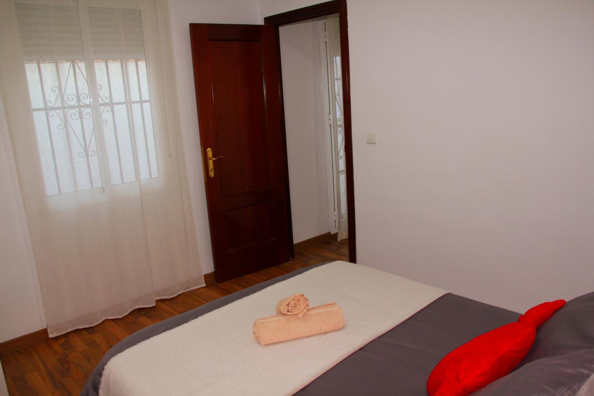 Villa Ahumor Apartamento Entero 20 M Sevilla -6Pax Dos Hermanas Exteriör bild